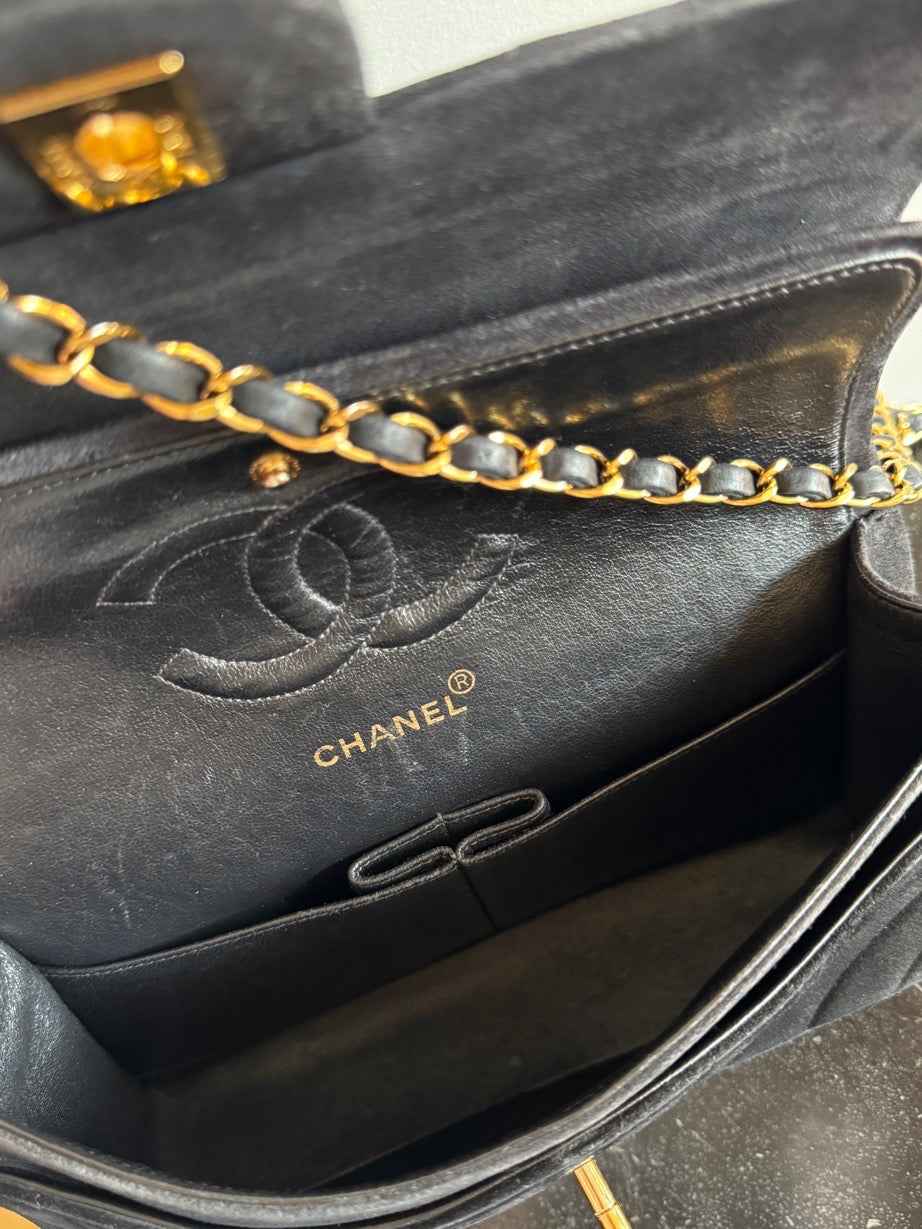Chanel Doubel Flap Bag Medium