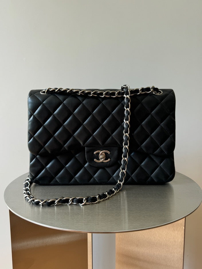 Chanel Double Flap Bag Jumbo