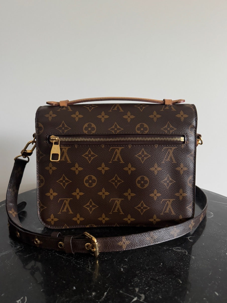 Louis Vuitton Metis